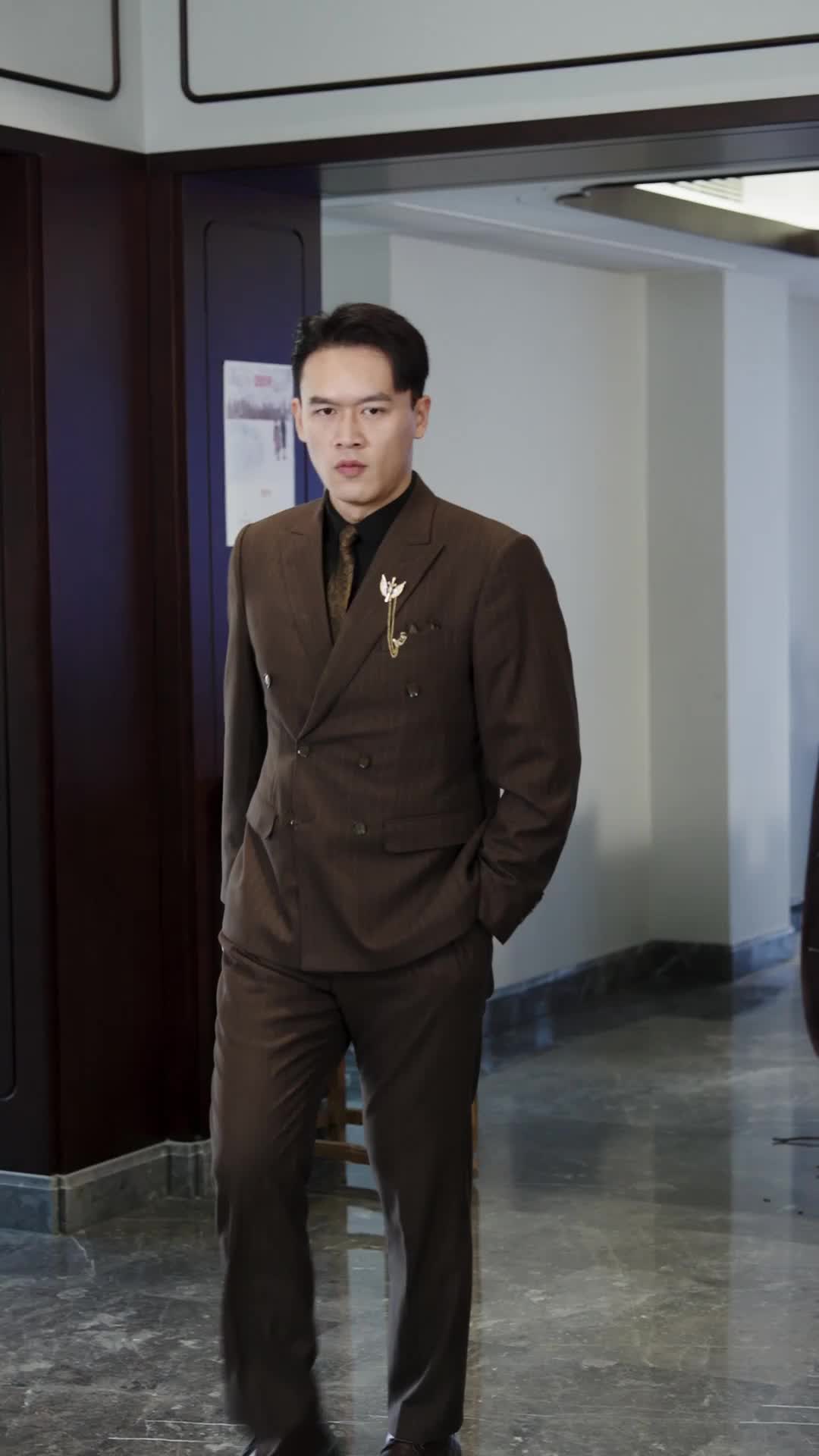 Folge 7 - Ausgezogen - Ich kämpfte mich frei